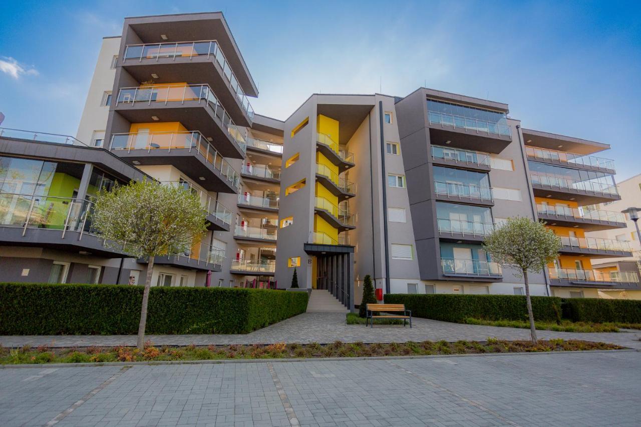 Admiral Luxury VI Apartman By Bltn Siófok Eksteriør billede
